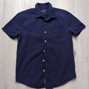 Lucky Brand Shirt Mens Small Blue Seersucker Short Sleeve Button Up